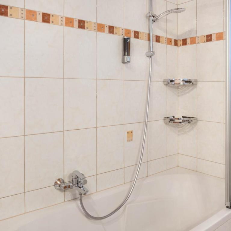 Appartement Julia - Apartment mit 2 Schlafzimmern und Bergblick - 16