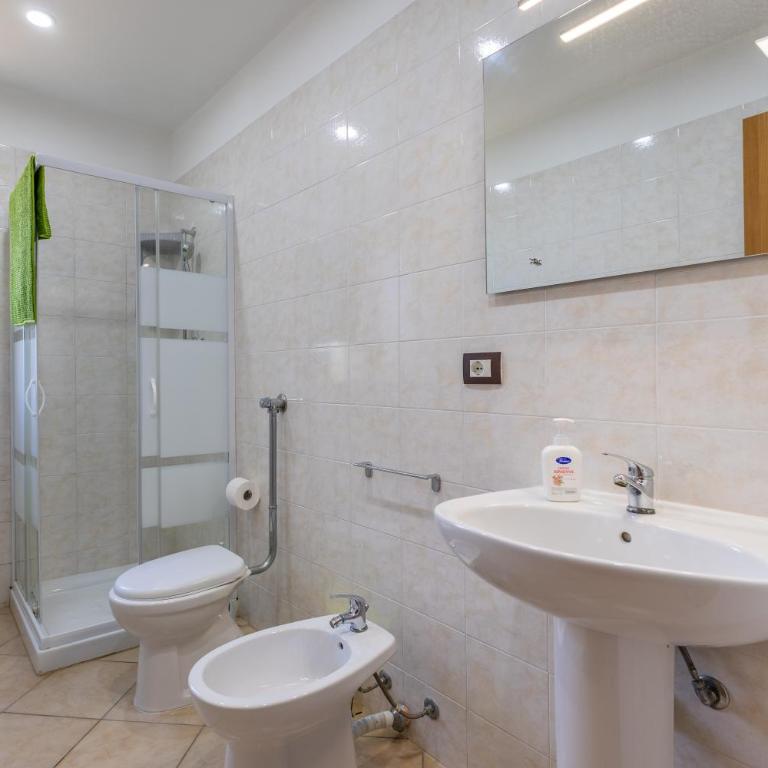 Villa Giacomo con piscina - Villa con Vista Giardino - 13