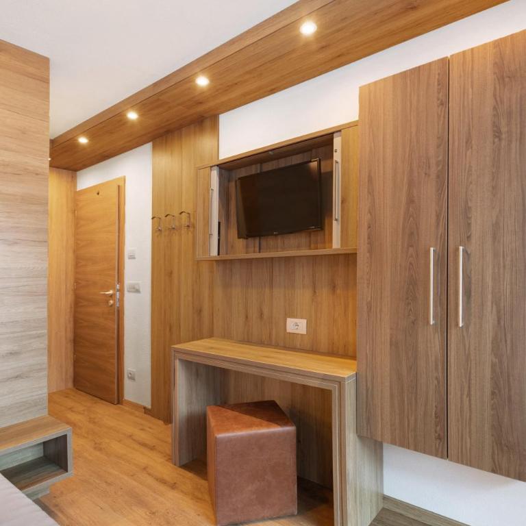 Pension Waldheim Apartments - Appartamento Deluxe con 2 Camere da Letto e Vista Giardino - 6