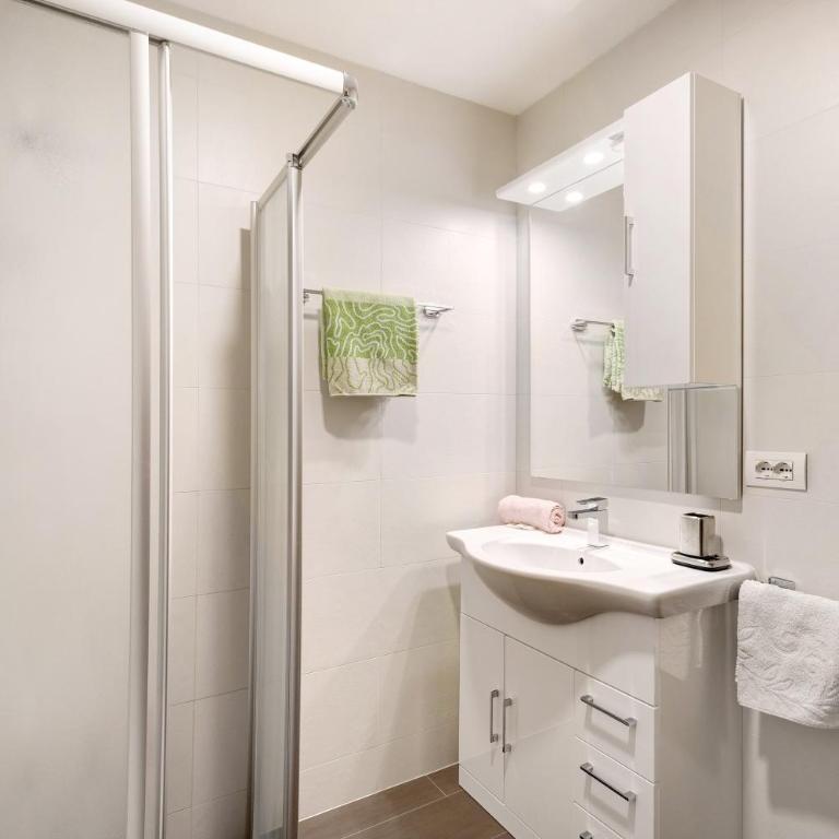 Pension Waldheim Apartments - Appartamento Deluxe con 2 Camere da Letto e Vista Giardino - 17