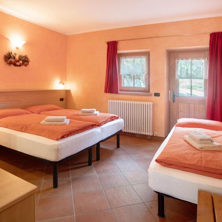 Appartamenti Chestel - Appartamento Deluxe con 2 Camere da Letto e Vista Giardino - 11