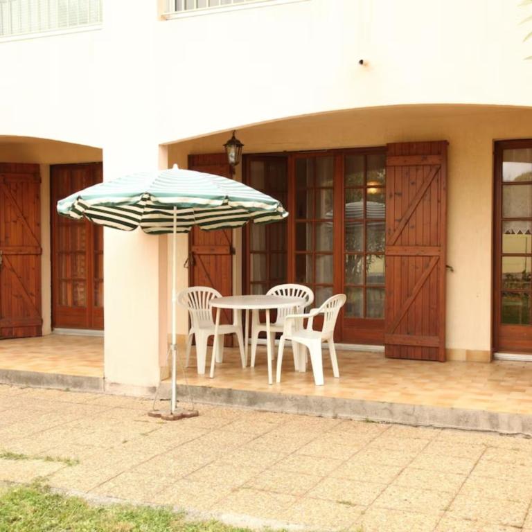 Coeur de ville avec jardin privatif - Apartamento de 1 dormitorio con vistas al jardín - 2