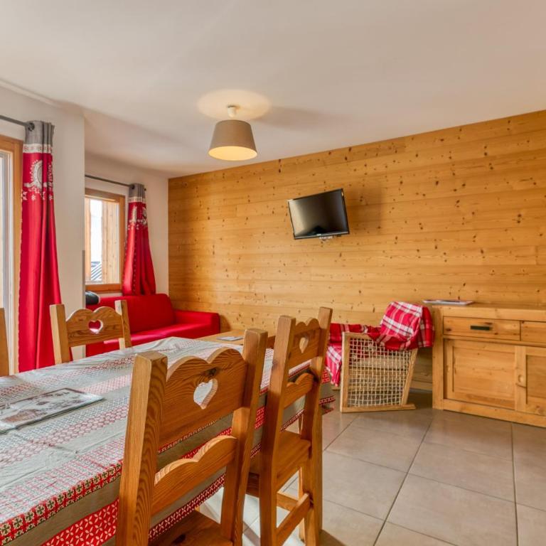 Chalet Arvina - Appartement 3 Chambres Premium avec Balcon - 4