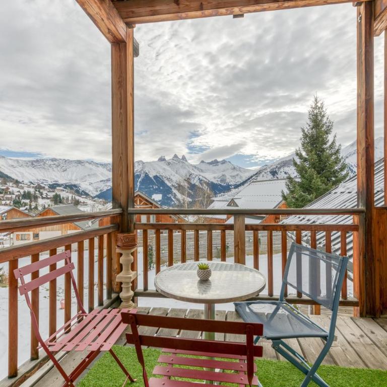 Chalet Arvina - Appartement 3 Chambres Premium avec Balcon - 2