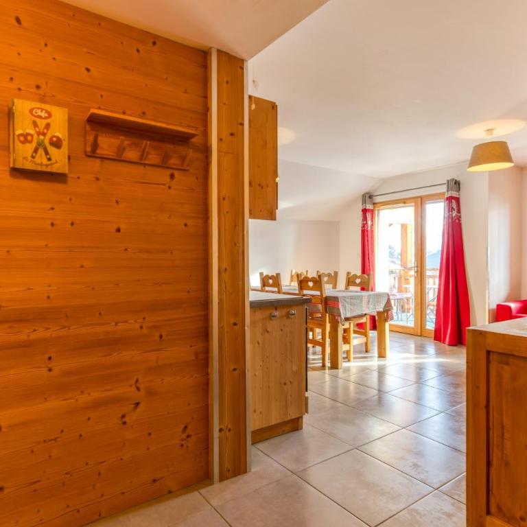 Chalet Arvina - Appartement 3 Chambres Premium avec Balcon - 20