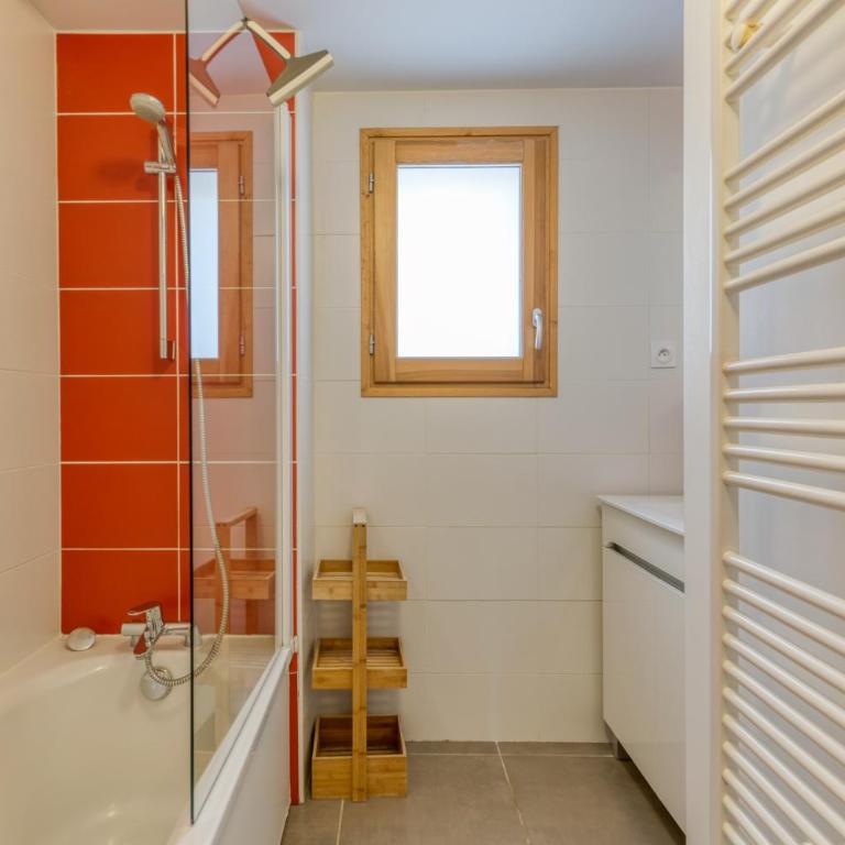 Chalet Arvina - Appartement 3 Chambres Premium avec Balcon - 16