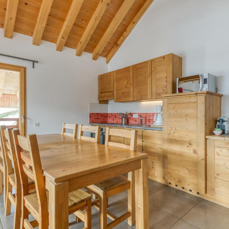 Chalet Arvina - Appartement 3 Chambres Premium avec Balcon - 9