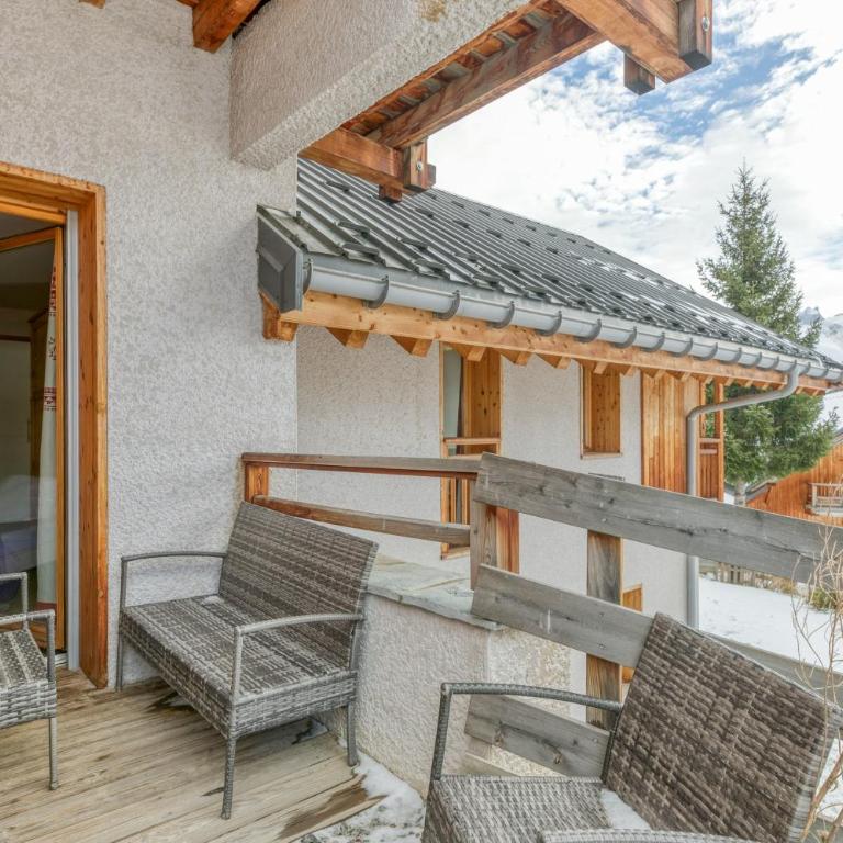 Chalet Arvina - Appartement 3 Chambres Premium avec Balcon - 16