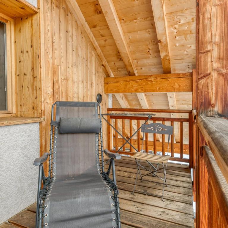 Chalet Arvina - Appartement 3 Chambres Premium avec Balcon - 22