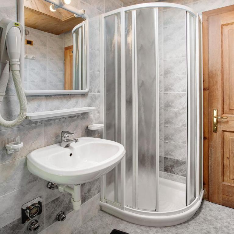 Appartamenti Chestel - Appartamento Superior con 1 Camera da Letto e Balcone - 14