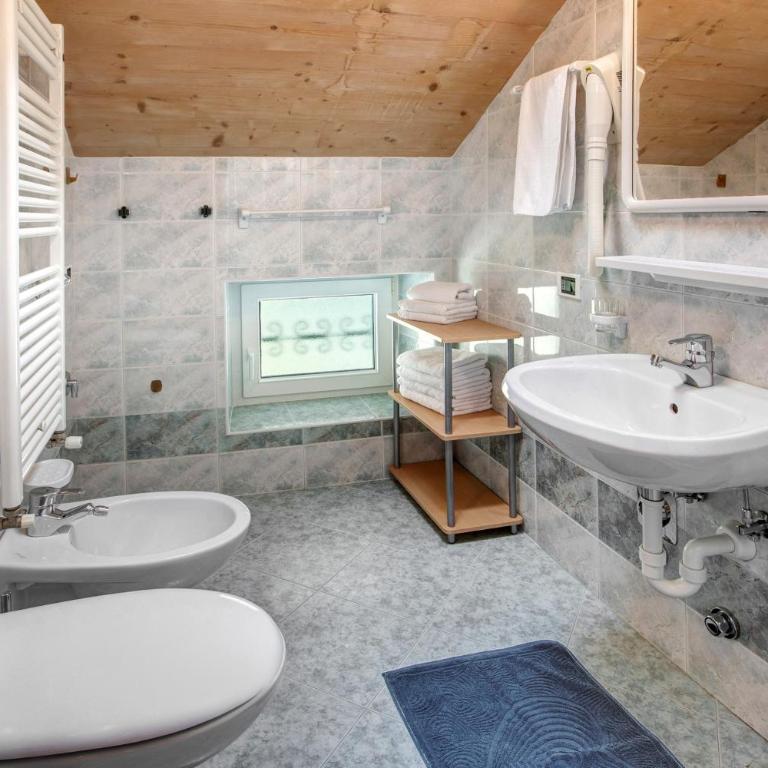 Appartamenti Chestel - Appartamento Superior con 1 Camera da Letto e Balcone - 13