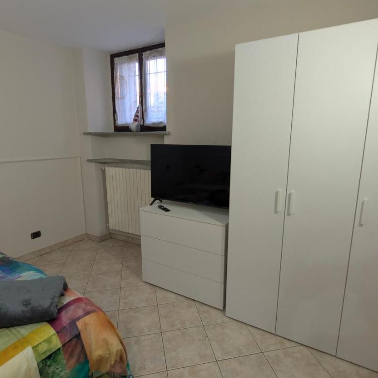 La Casa di Dede Trilocale nel Cuore di Cuneo - Two-Bedroom Apartment - 14