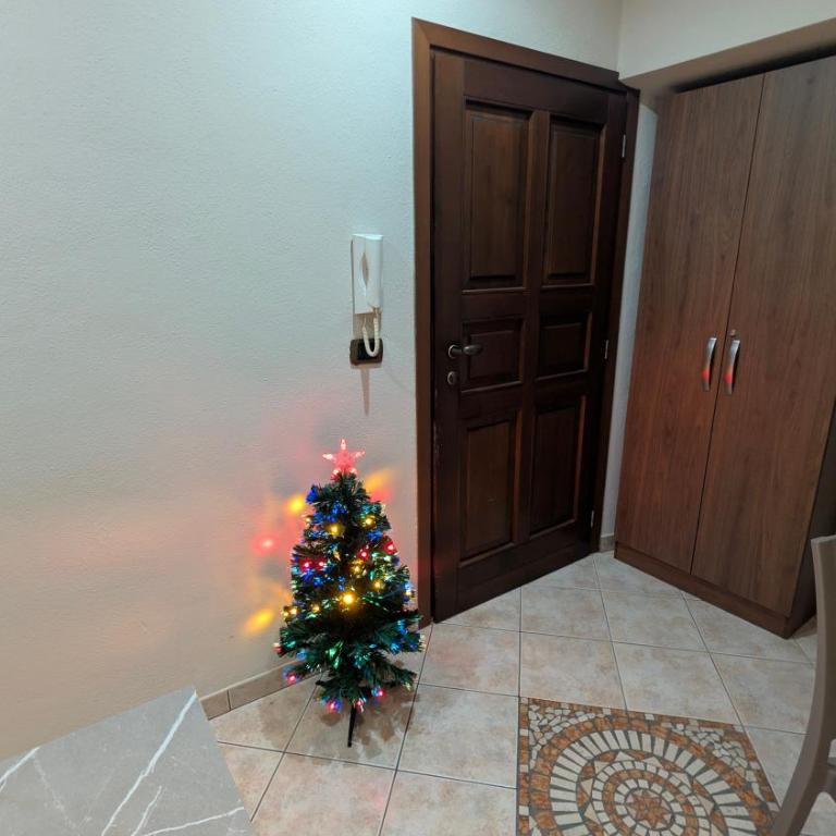 La Casa di Dede Trilocale nel Cuore di Cuneo - Two-Bedroom Apartment - 8
