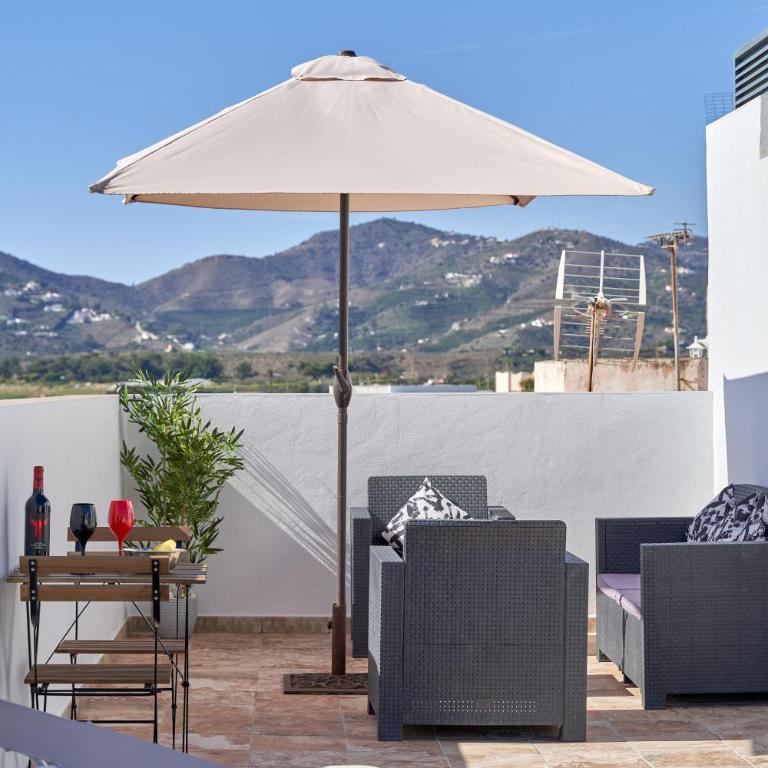 Nerja Boutique 104 Beauty - Studio with Terrace - 4