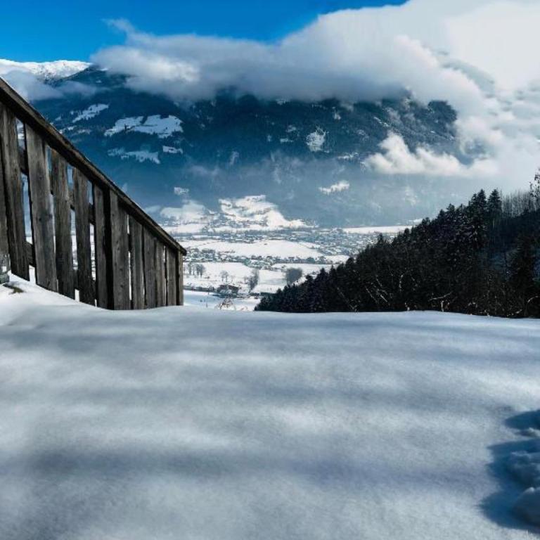 Berghaus Wiesegg - Uriges Tiroler - Premium Apartment mit 3 Schlafzimmern und Balkon - 41