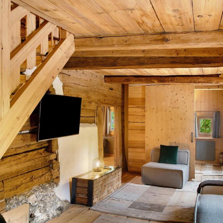 Berghaus Wiesegg - Uriges Tiroler - Premium Apartment mit 3 Schlafzimmern und Balkon - 9
