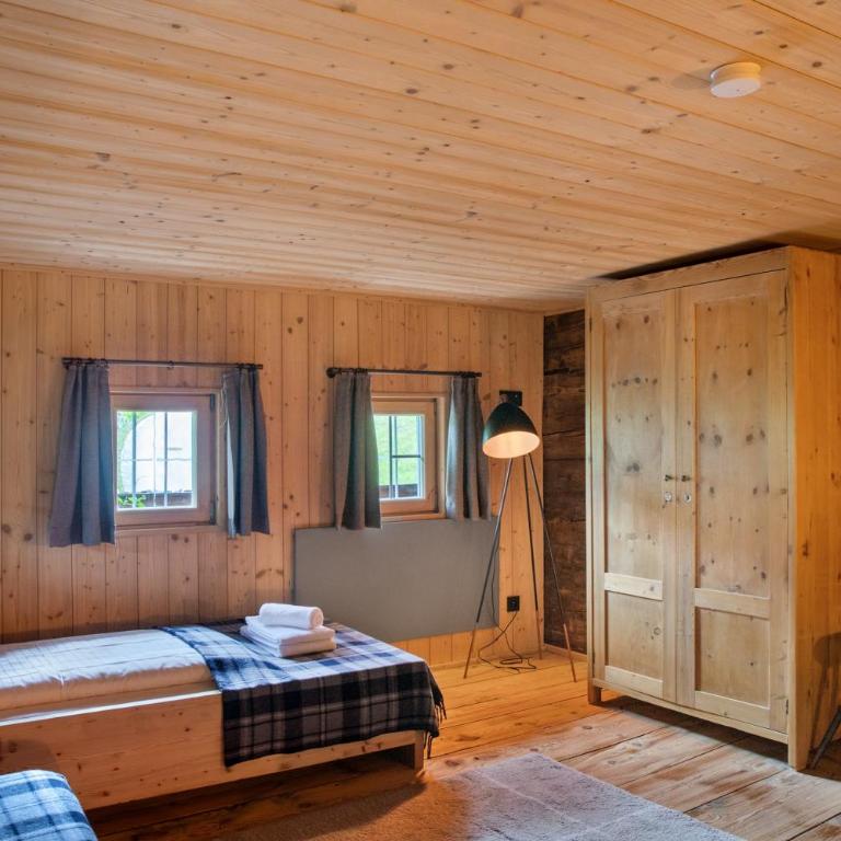 Berghaus Wiesegg - Uriges Tiroler - Premium Apartment mit 3 Schlafzimmern und Balkon - 18