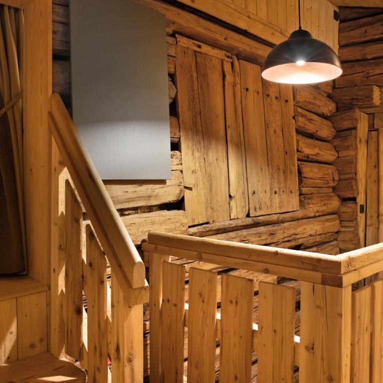 Berghaus Wiesegg - Uriges Tiroler - Premium Apartment mit 3 Schlafzimmern und Balkon - 26