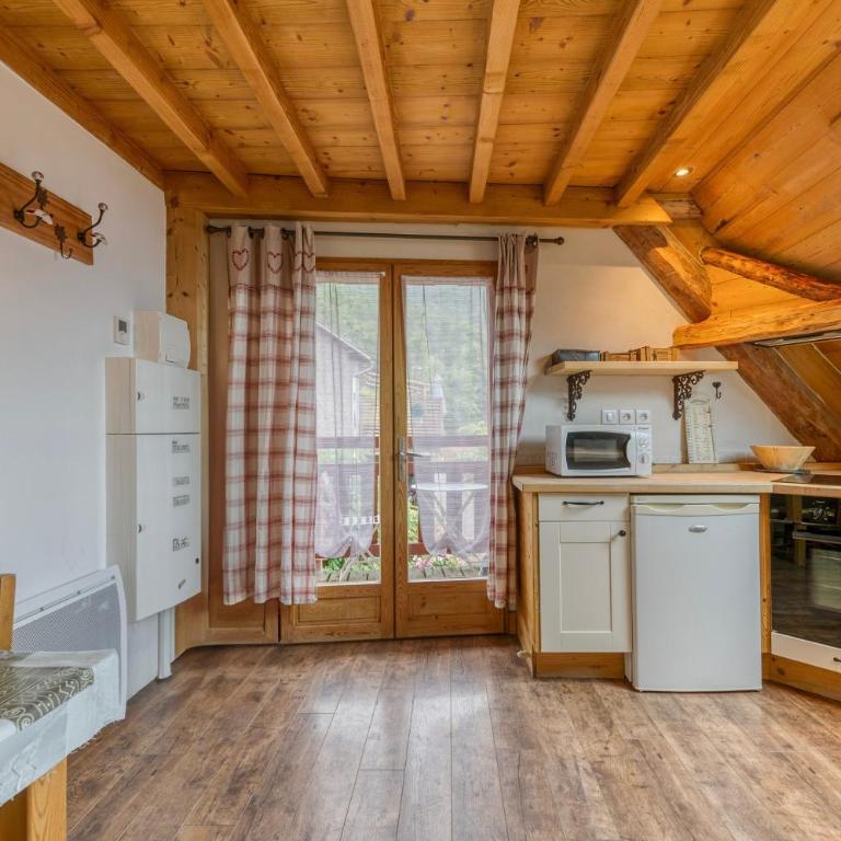 Auberge Passoud 203 - Appartement 1 Chambre avec Jardin - 4