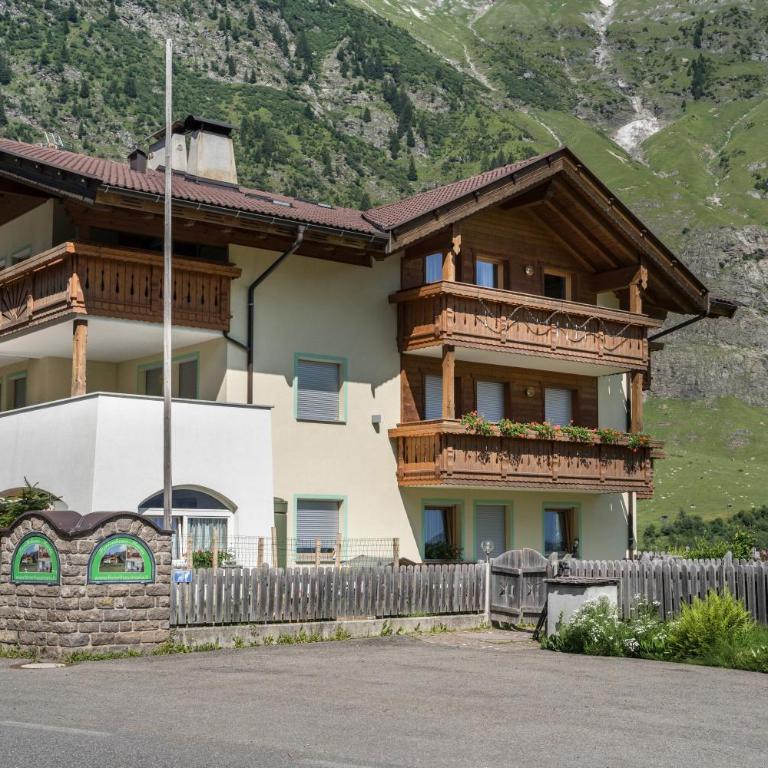 Ferienhaus Maria Steinröserl - Appartamento Superior con 1 Camera da Letto e Balcone - 19