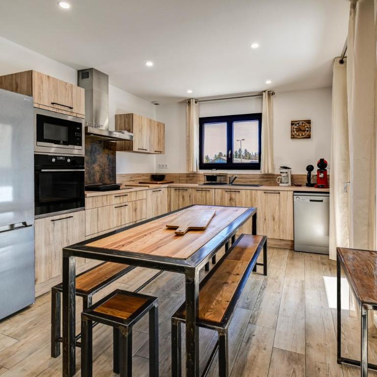 Aux pieds des pistes - Appt B - Deluxe Apartment mit Balkon und 2 Schlafzimmern - 5