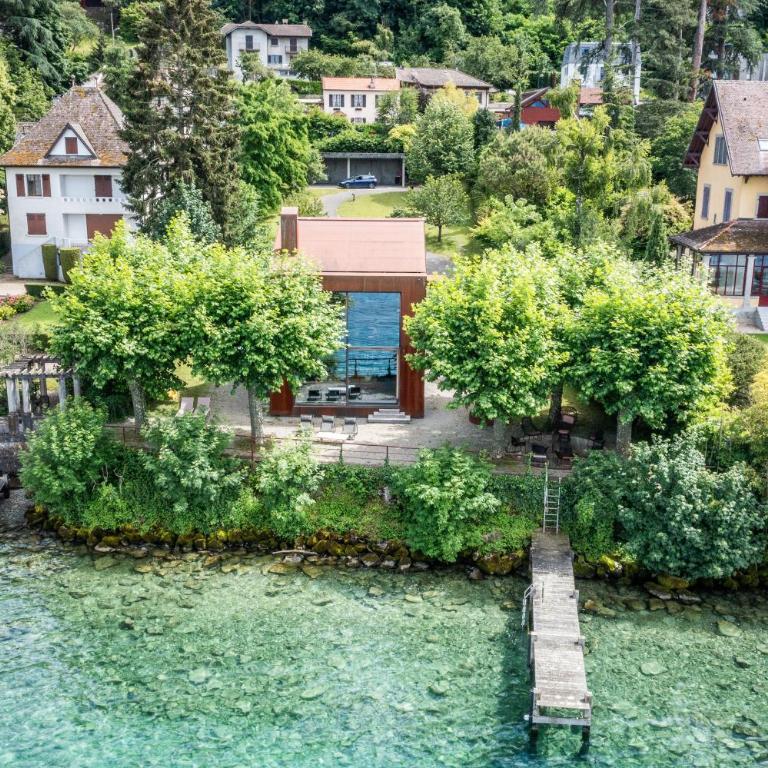 Villa Otoctone bord du lac Léman - Villa - Vue sur Jardin - 1