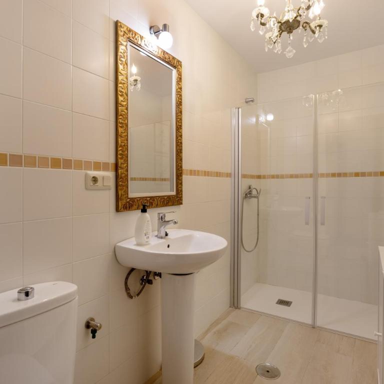 Exclusivo Apartamento En Palacio - Apartamento Deluxe de 2 dormitorios con balcón - 17