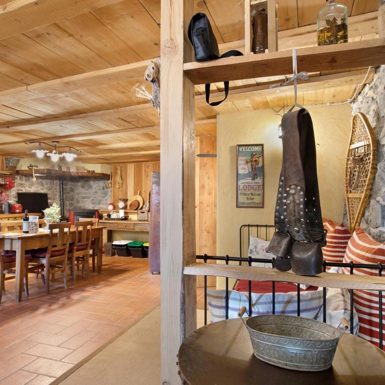 La Taverna dei Due Gufi - Appartamento Deluxe con 2 Camere da Letto e Balcone - 4