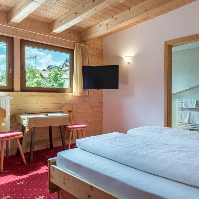Hotel Residence Gardena Saslong - Appartamento Deluxe con 2 Camere da Letto e Vista Giardino - 15
