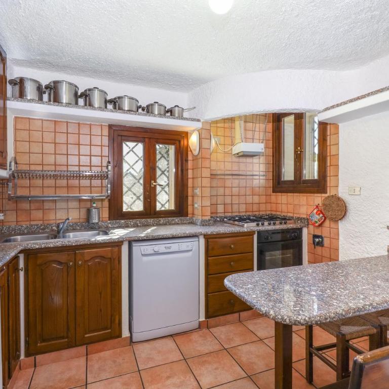 Leccio - Appartamento Premium con 3 Camere da Letto e Balcone - 12
