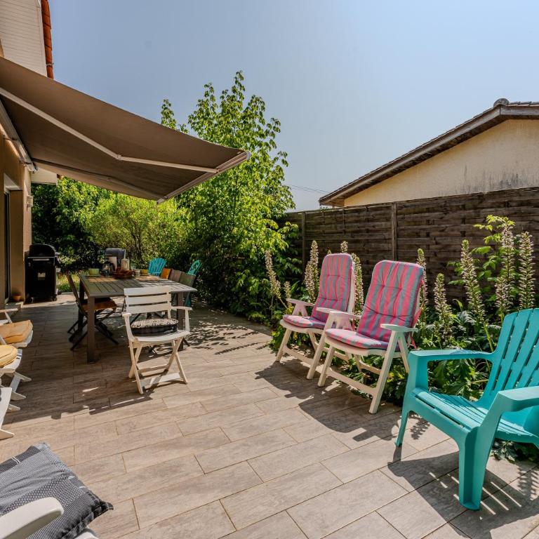 Villa Les Tamaris 8 Personnes - Villa - Vue sur Jardin - 8