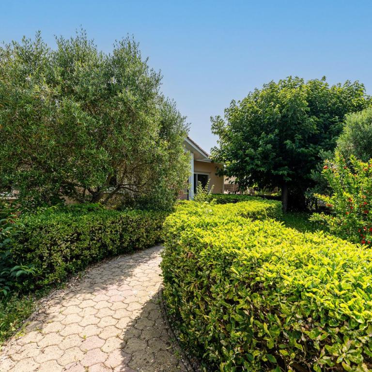 Villa Les Tamaris 8 Personnes - Villa - Vue sur Jardin - 20