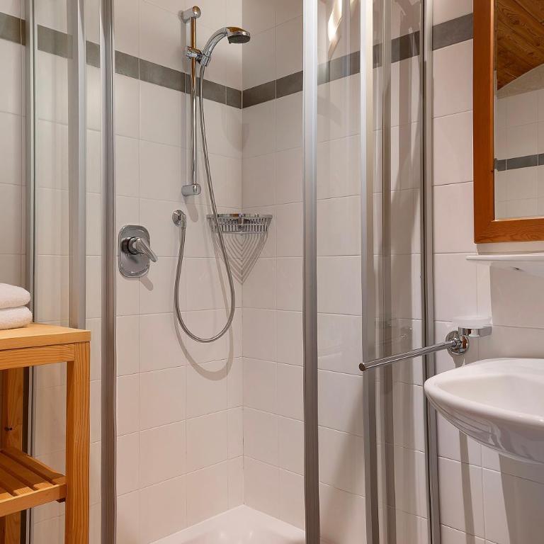 Naturidyll Mitterbach - Doppelzimmer mit Bergblick - 8