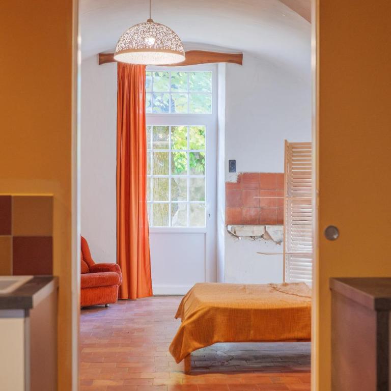 Gite le Parc - Chambre Quadruple avec Douche - 12