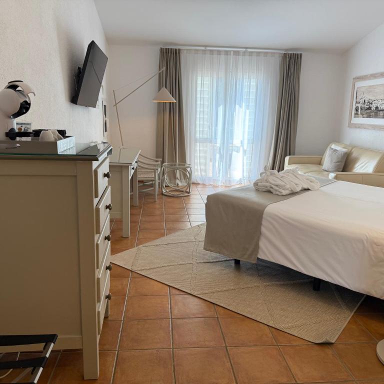 Hotel Calina - Suite Junior con vistas al mar - 2