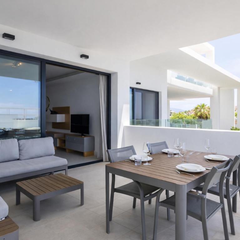 Atalaya Hills Pool&Golf Apartrment - Apartamento con vistas a la piscina - 2