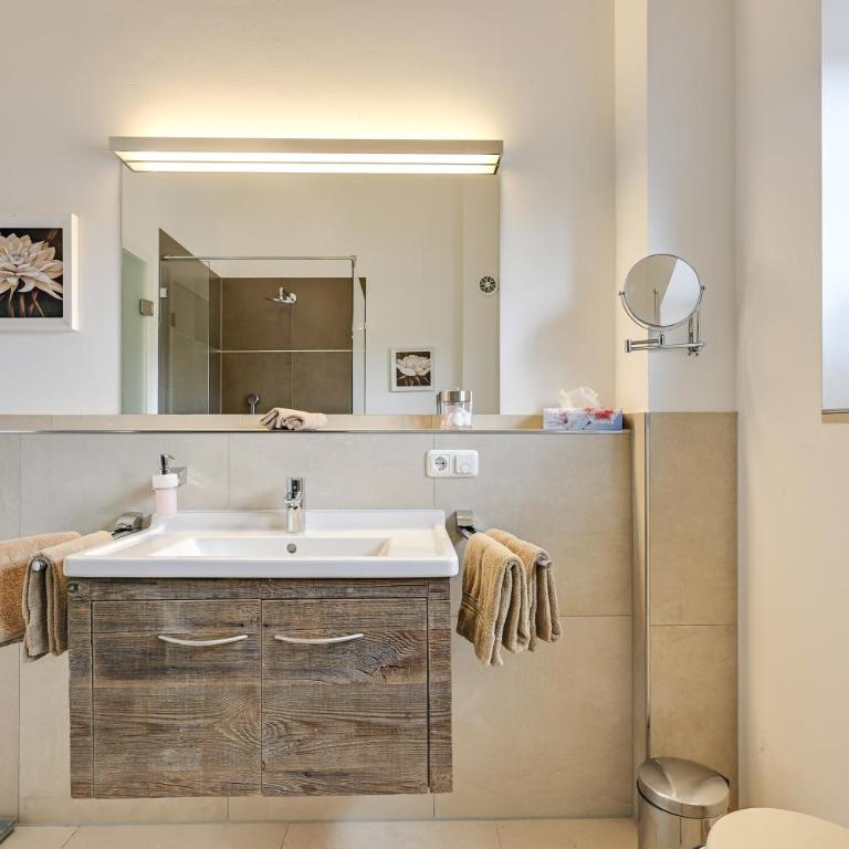 Ferienwohnung Panorama Og - Premium Apartment mit 3 Schlafzimmern und Balkon - 19