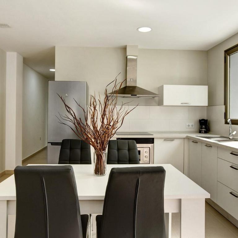 Atico Albamar - Apartamento Premium de 3 dormitorios con balcón - 7