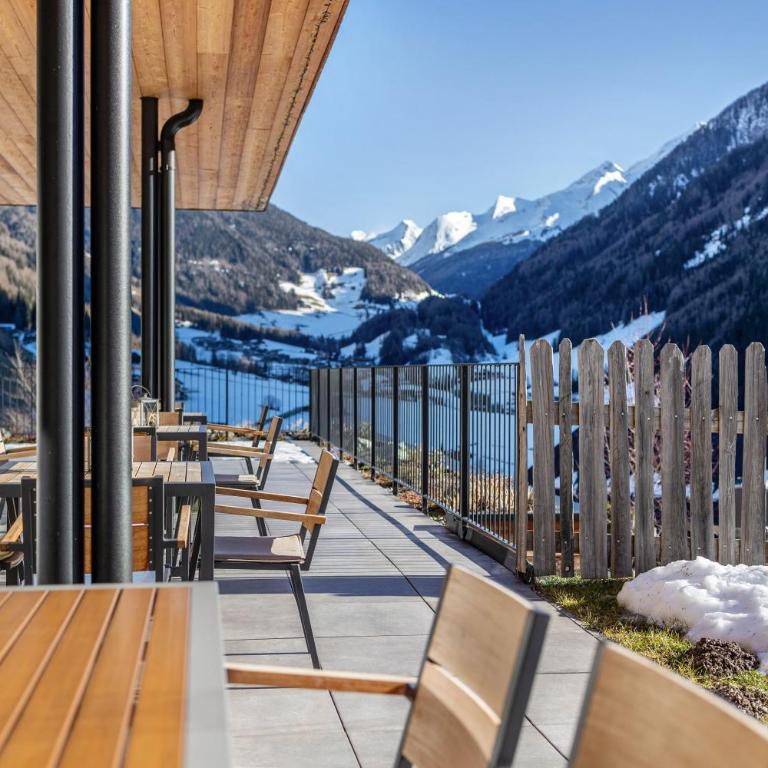 Stoana Apt 4-1 - Deluxe-Apartment mit 2 Schlafzimmern und Gartenblick - 35