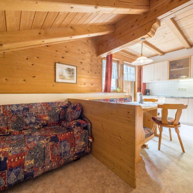 Haus Hubertus - Fewo 5 - Appartamento Superior con 1 Camera da Letto e Balcone - 8