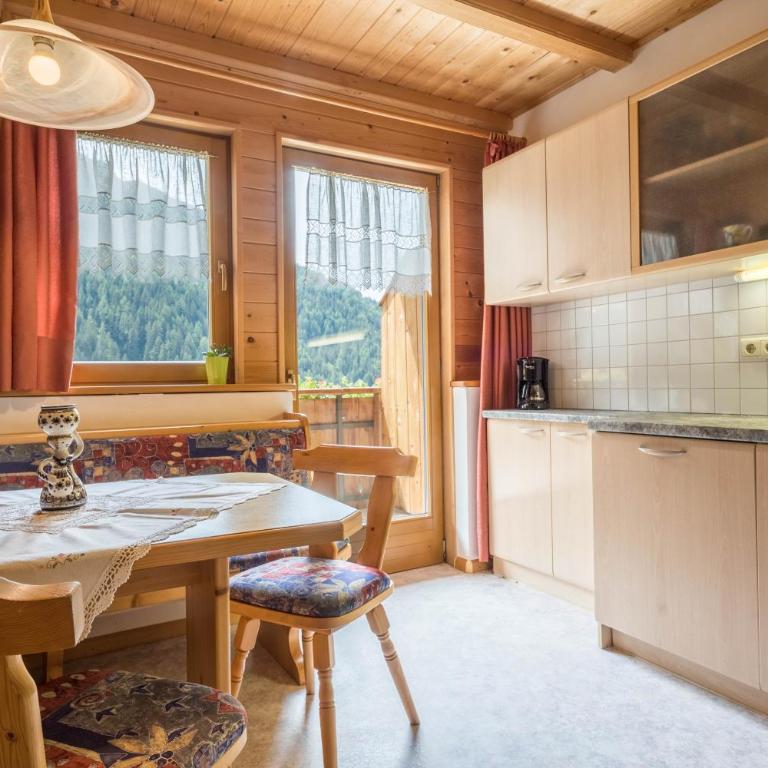 Haus Hubertus - Fewo 5 - Appartamento Superior con 1 Camera da Letto e Balcone - 4