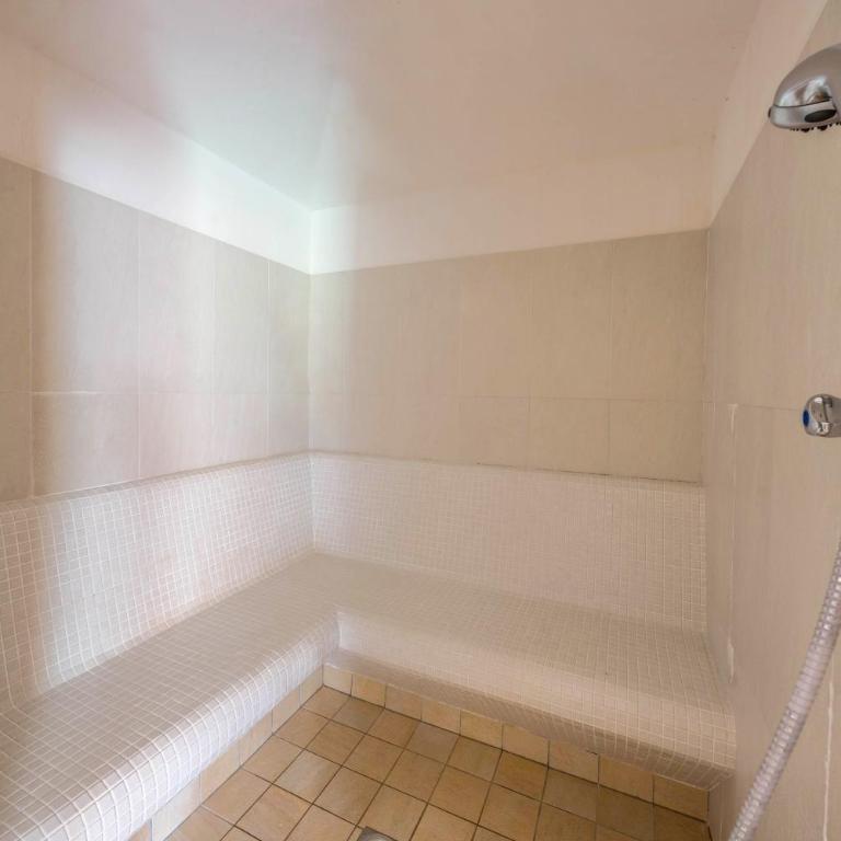 Haus Hubertus - Fewo 5 - Appartamento Superior con 1 Camera da Letto e Balcone - 13