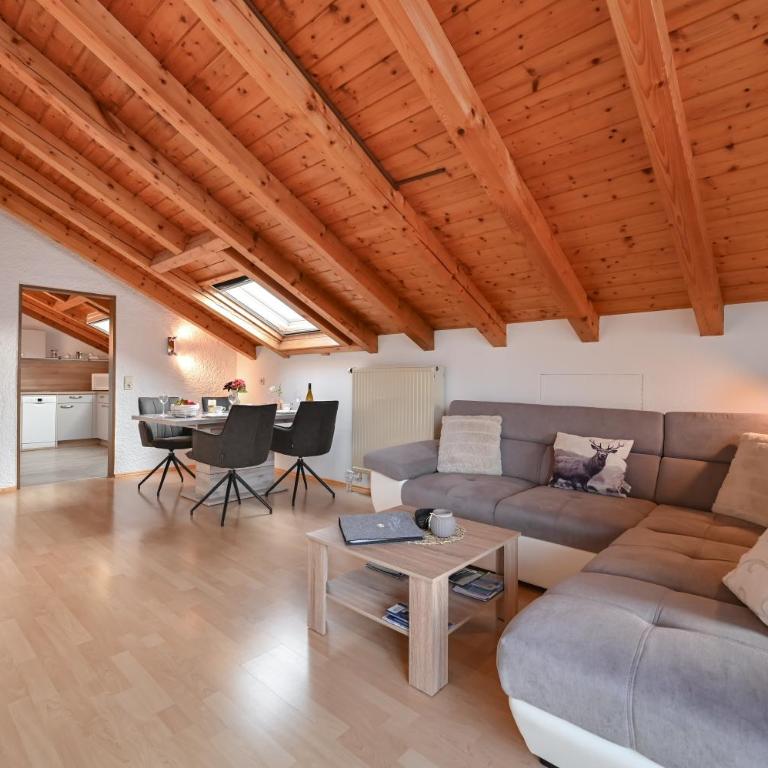 Ferienwohnung Alpenvogel - Superior Apartment mit 1 Schlafzimmer und Balkon - 2