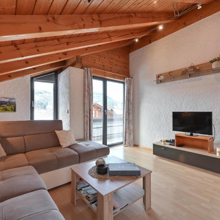 Ferienwohnung Alpenvogel - Superior Apartment mit 1 Schlafzimmer und Balkon - 3