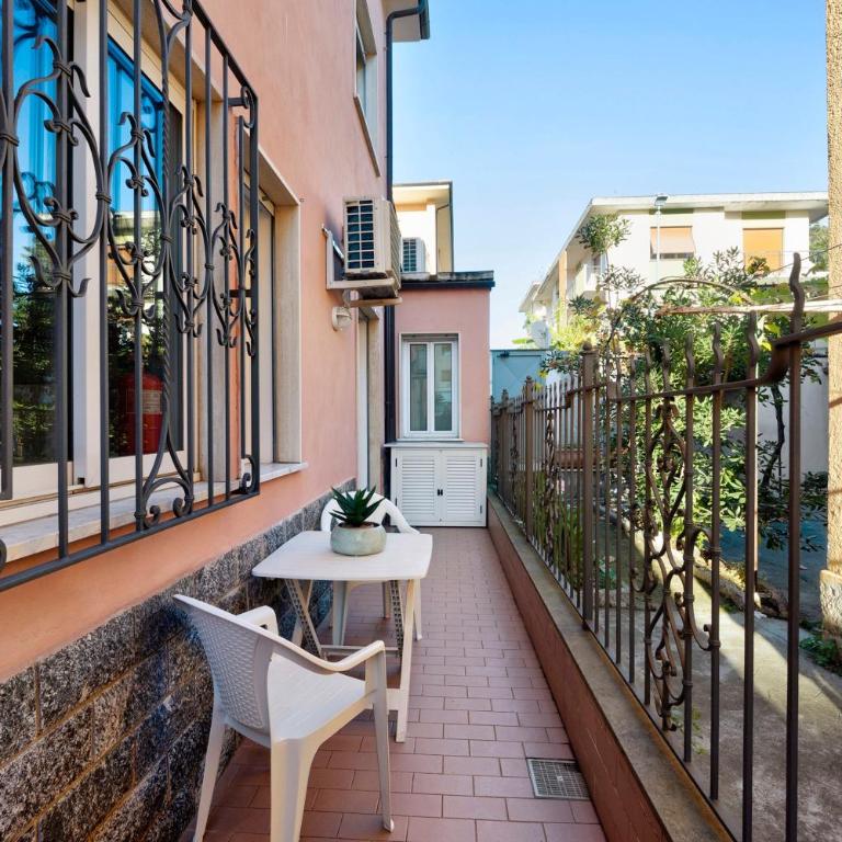 Victoria Apartments Fil Rouge - Appartamento Superior con 1 Camera da Letto e Balcone - 13