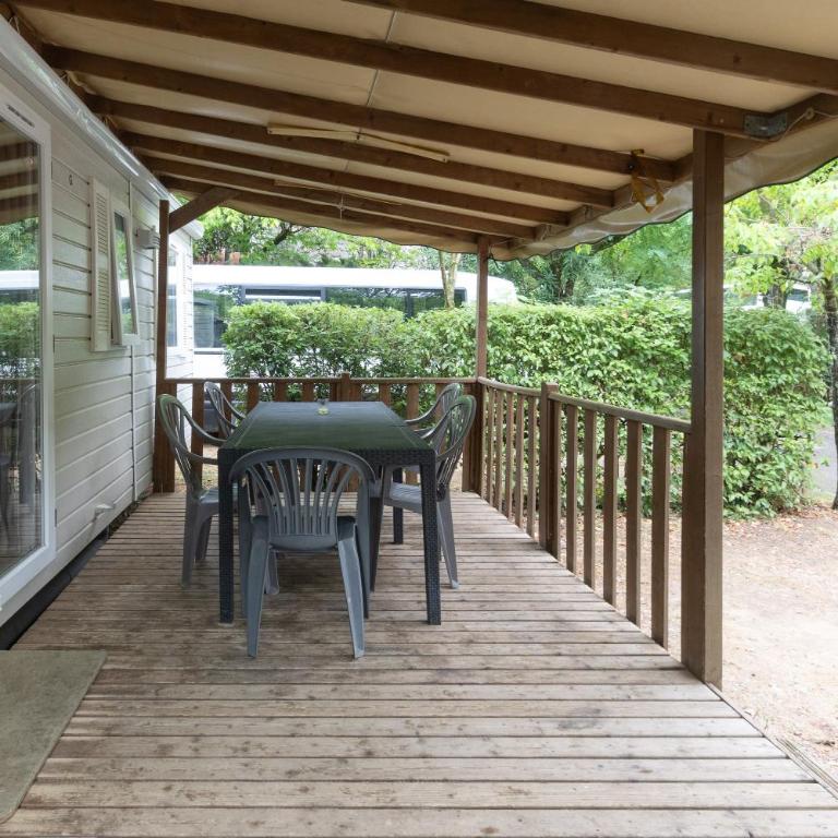 Camping Midi - mobil home 6-8 pers - Appartement avec Terrasse - 1