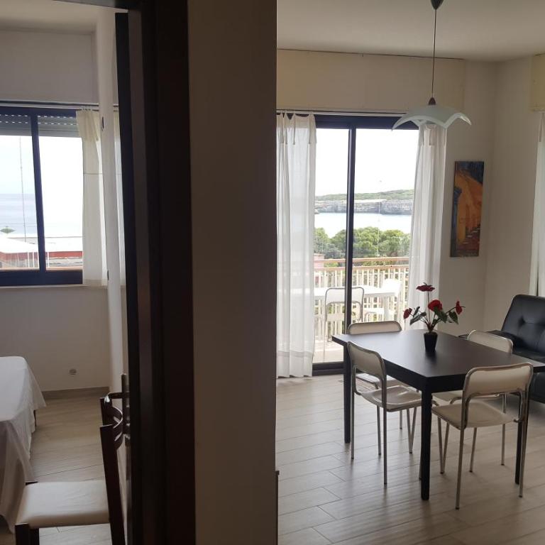 Torre dell'orso centralissima vista mare - Appartamento Deluxe con 2 Camere da Letto e Vista Oceano - 9