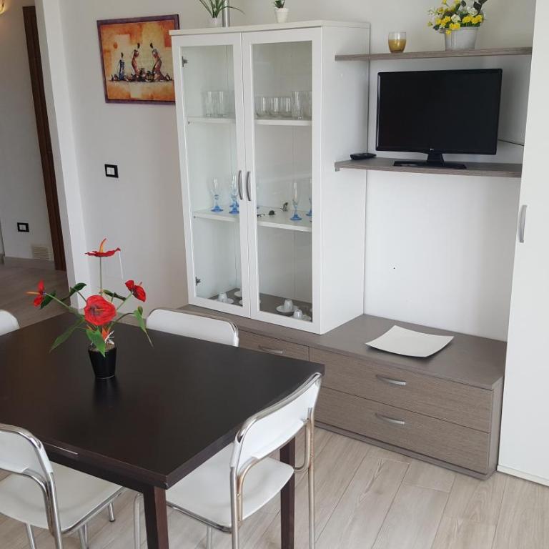 Torre dell'orso centralissima vista mare - Appartamento Deluxe con 2 Camere da Letto e Vista Oceano - 12