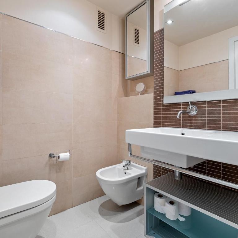 Apartamento Albatros - Two-Bedroom Deluxe Apartment with Ocean View - 13