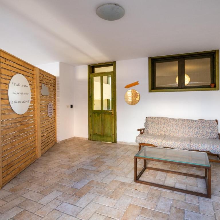 Frida’s - Two-Bedroom Deluxe Apartment with Ocean View - 13
